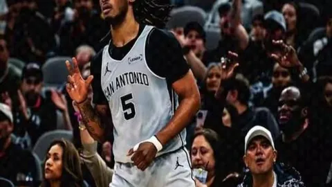 马丁预测巴黎球迷将发出挑衅，认为侮辱能激发自己调整状态