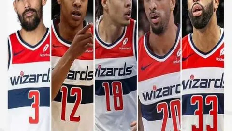 恩佐再遇蓝军粉丝，同忆欢乐岁月